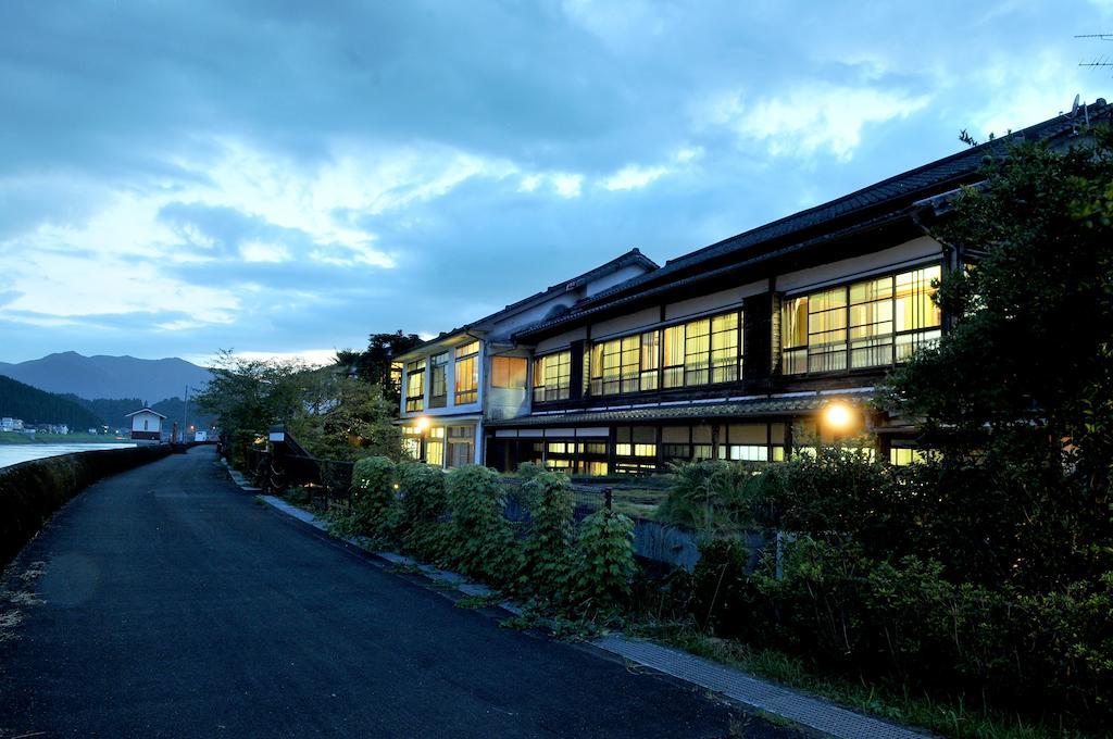 Hitoyoshi Ryokan Dış mekan fotoğraf