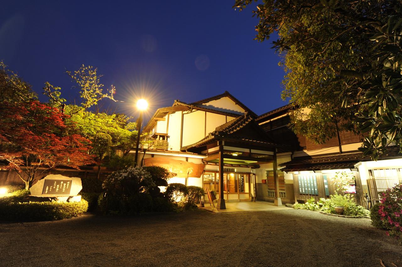 Hitoyoshi Ryokan Dış mekan fotoğraf